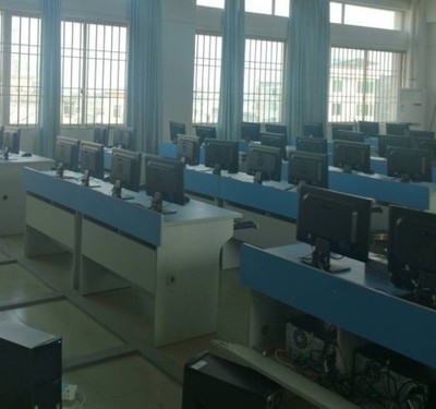 【供應(yīng)小學(xué)電腦實(shí)驗(yàn)室成套設(shè)備 多媒體平臺(tái)等設(shè)備】價(jià)格,廠家,圖片,其他實(shí)驗(yàn)室儀器、配套設(shè)備,廣州市科勝信息技術(shù)-